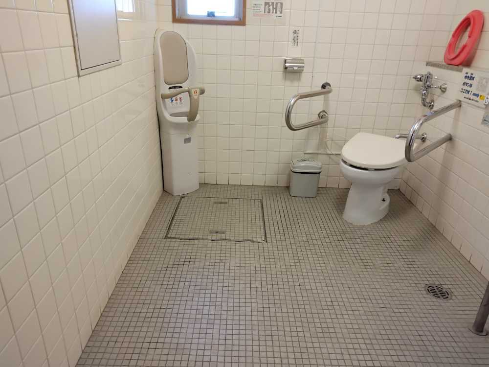 多目的トイレの写真
